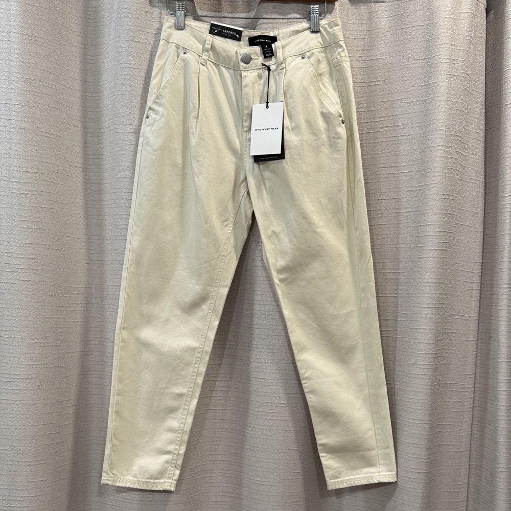 Who What Wear 100% Cotton Cream Tapered Pants Size 4